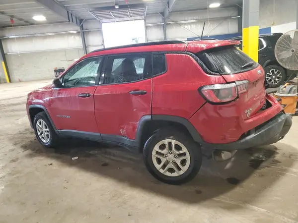 3C4NJDAB9JT179833 2018 JEEP COMPASS - Image 2