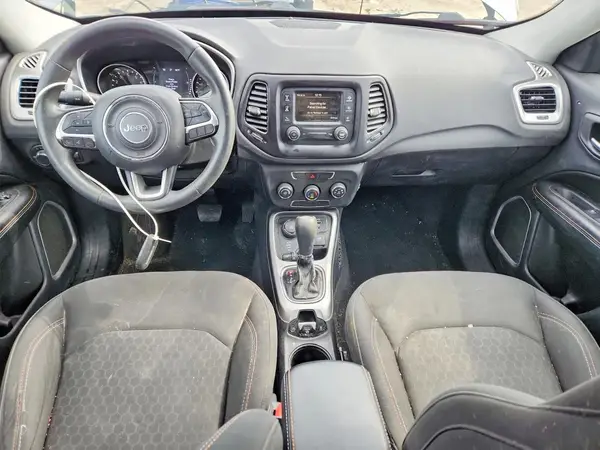 3C4NJDAB9JT366019 2018 JEEP COMPASS - Image 8