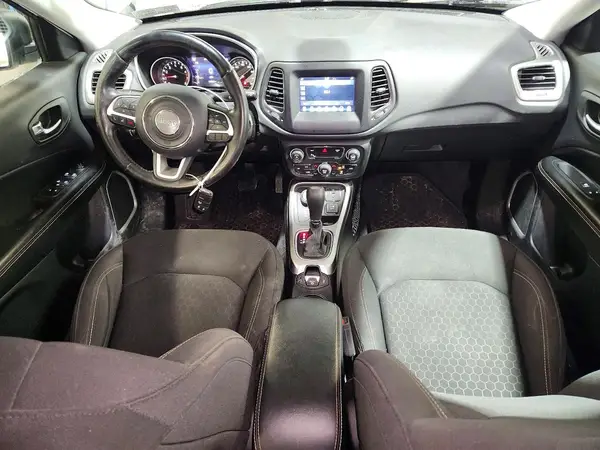 3C4NJDAB9JT419043 2018 JEEP COMPASS - Image 8