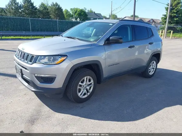 3C4NJDAB9KT620006 2019 JEEP COMPASS - Image 2