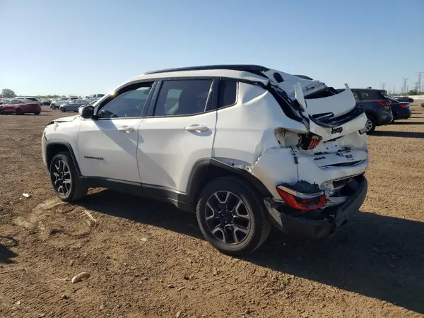 3C4NJDAB9KT723880 2019 JEEP COMPASS - Image 2