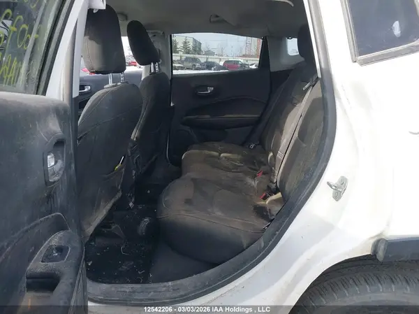 3C4NJDAB9KT760721 2019 JEEP COMPASS - Image 8