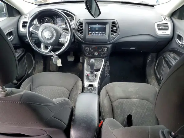 3C4NJDAB9LT120428 2020 JEEP COMPASS - Image 8
