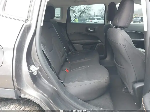 3C4NJDAB9LT156460 2020 JEEP COMPASS - Image 8