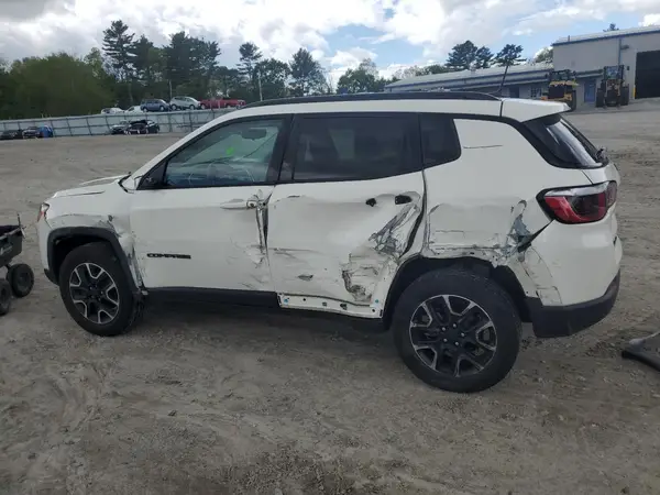 3C4NJDAB9LT174408 2020 JEEP COMPASS - Image 2
