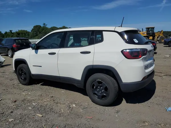 3C4NJDAB9LT210145 2020 JEEP COMPASS - Image 2