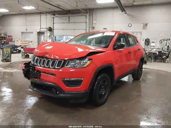 3C4NJDAB9MT551644 2021 JEEP COMPASS - Image 2