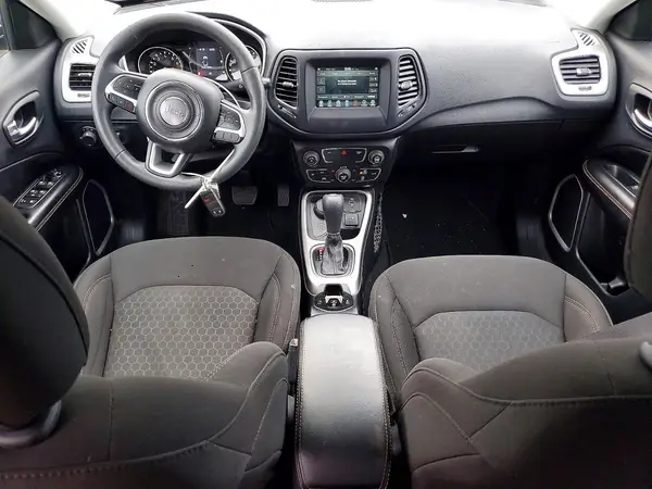 3C4NJDAB9MT565852 2021 JEEP COMPASS - Image 8