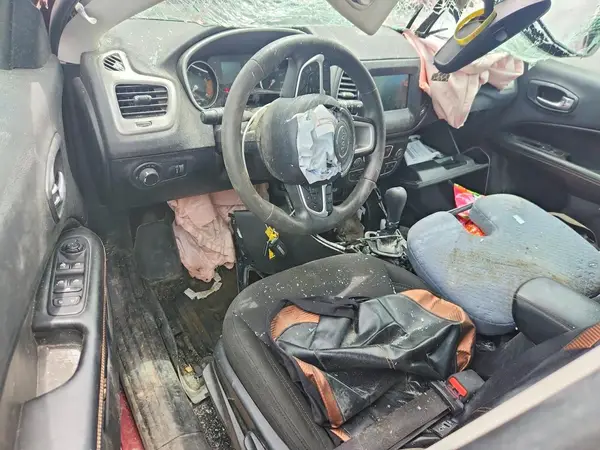 3C4NJDAB9MT599578 2021 JEEP COMPASS - Image 8