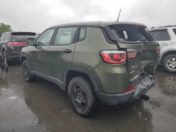 3C4NJDABXJT163155 2018 JEEP COMPASS - Image 2