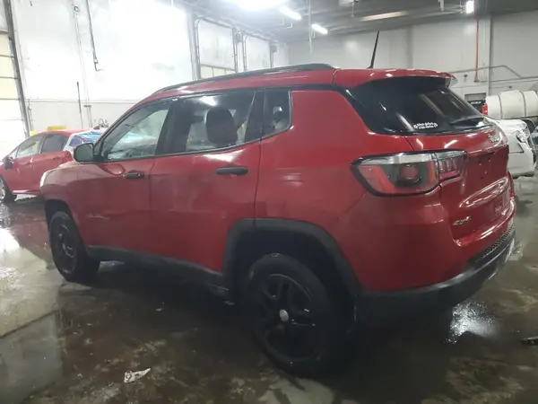 3C4NJDABXJT177993 2018 JEEP COMPASS - Image 2