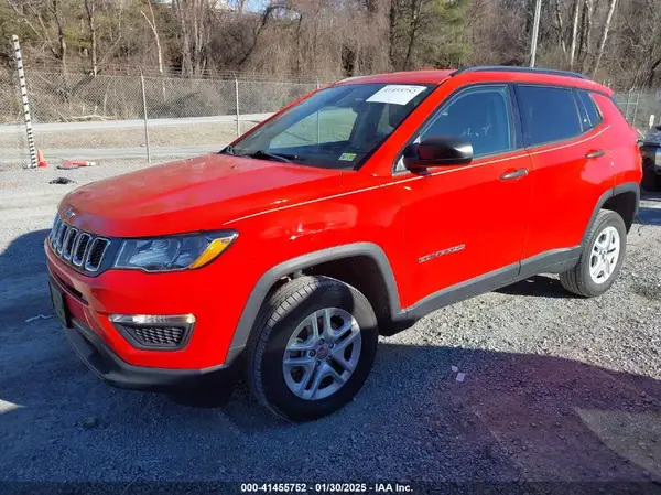 3C4NJDABXJT213536 2018 JEEP COMPASS - Image 2