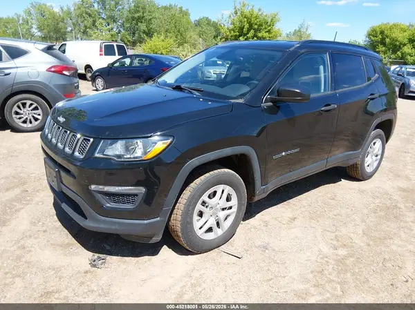 3C4NJDABXJT359645 2018 JEEP COMPASS - Image 2