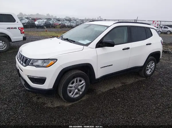 3C4NJDABXJT392290 2018 JEEP COMPASS - Image 2