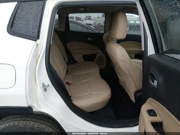 3C4NJDABXJT392290 2018 JEEP COMPASS - Image 8