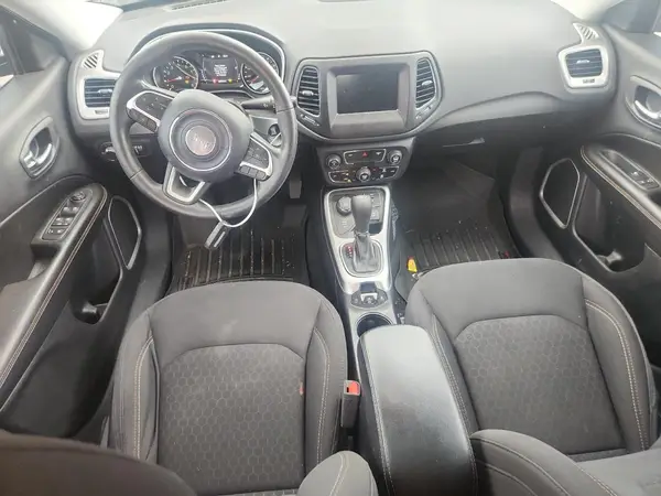 3C4NJDABXKT592989 2019 JEEP COMPASS - Image 8