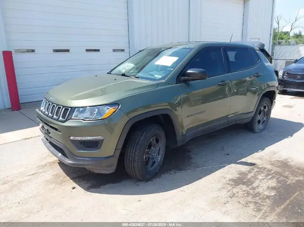 3C4NJDABXKT771534 2019 JEEP COMPASS - Image 2
