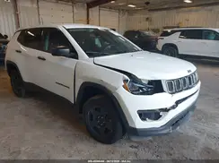 3C4NJDABXKT808002 2019 JEEP COMPASS