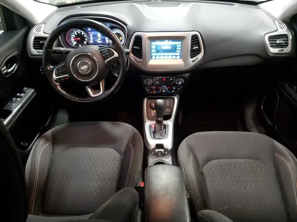 3C4NJDABXKT842828 2019 JEEP COMPASS - Image 8