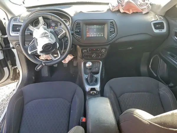 3C4NJDABXKT849312 2019 JEEP COMPASS - Image 8