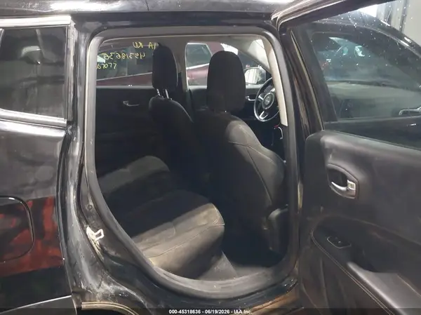 3C4NJDABXMT500251 2021 JEEP COMPASS - Image 8