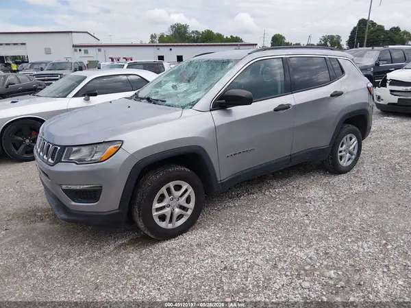 3C4NJDABXMT507183 2021 JEEP COMPASS - Image 2