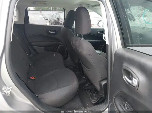 3C4NJDABXMT507183 2021 JEEP COMPASS - Image 8