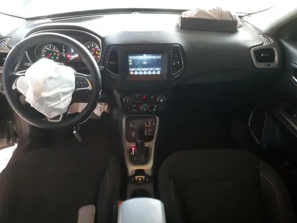 3C4NJDABXMT591294 2021 JEEP COMPASS - Image 8