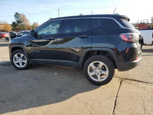 3C4NJDAN0PT571537 2023 JEEP COMPASS - Image 2