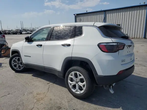 3C4NJDAN0ST534688 2025 JEEP COMPASS - Image 2