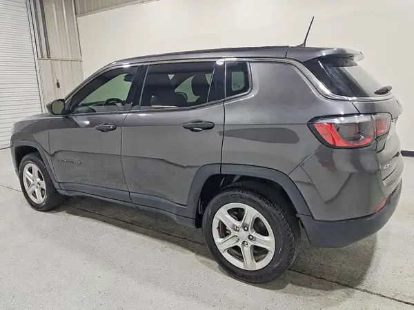 3C4NJDAN1PT520144 2023 JEEP COMPASS - Image 2