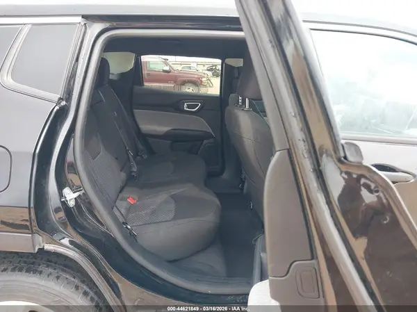 3C4NJDAN1RT106283 2024 JEEP COMPASS - Image 8
