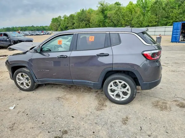 3C4NJDAN1RT125741 2024 JEEP COMPASS - Image 2