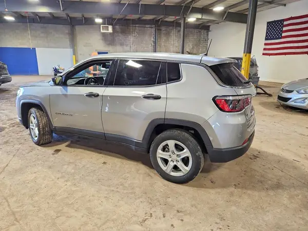 3C4NJDAN1RT575941 2024 JEEP COMPASS - Image 2