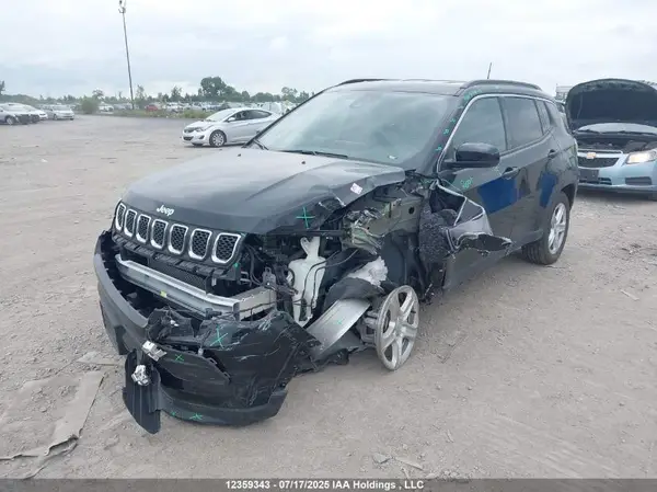 3C4NJDAN1RT588253 2024 JEEP COMPASS - Image 2