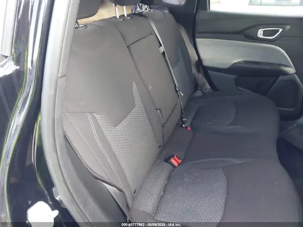 3C4NJDAN1RT592027 2024 JEEP COMPASS - Image 8
