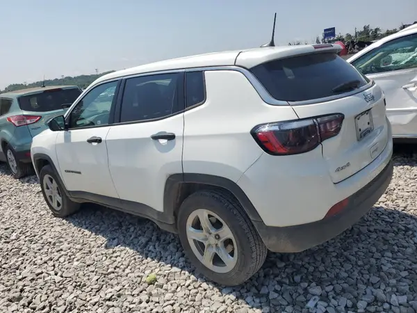 3C4NJDAN2PT528592 2023 JEEP COMPASS - Image 2