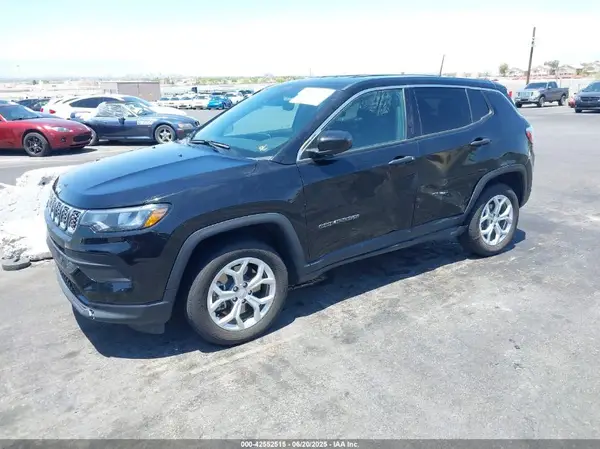 3C4NJDAN2RT141205 2024 JEEP COMPASS - Image 2