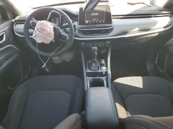 3C4NJDAN2ST515124 2025 JEEP COMPASS - Image 8