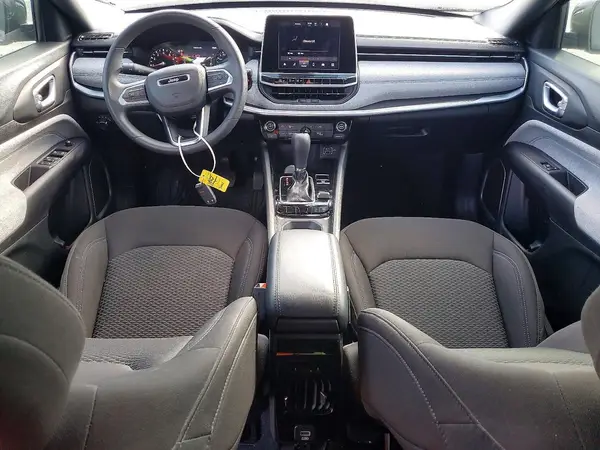 3C4NJDAN2ST575212 2025 JEEP COMPASS - Image 8