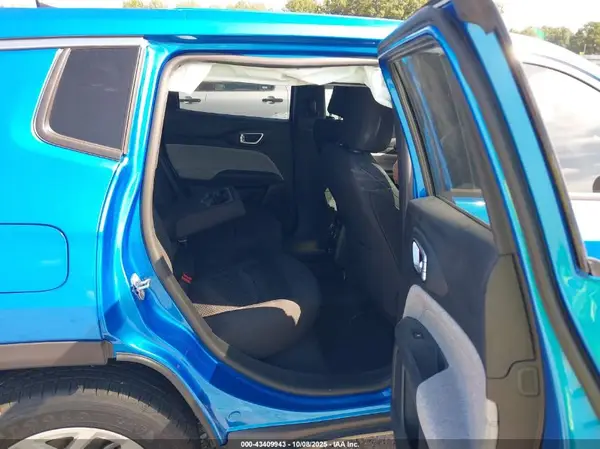 3C4NJDAN2ST575484 2025 JEEP COMPASS - Image 8