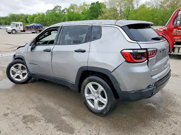 3C4NJDAN3PT514765 2023 JEEP COMPASS - Image 2