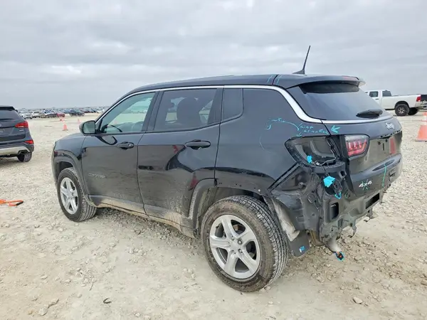 3C4NJDAN3PT520002 2023 JEEP COMPASS - Image 2