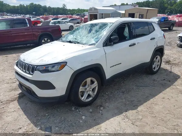 3C4NJDAN3PT535860 2023 JEEP COMPASS - Image 2