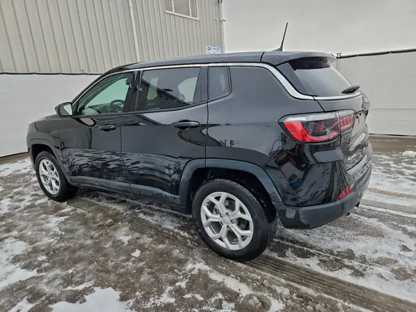 3C4NJDAN3RT123697 2024 JEEP COMPASS - Image 2