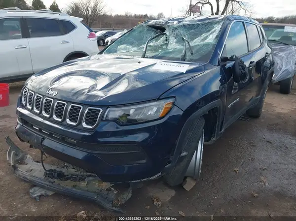 3C4NJDAN3RT175704 2024 JEEP COMPASS - Image 2