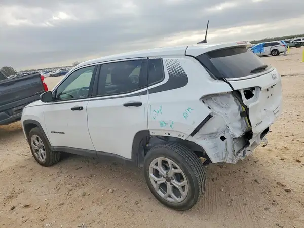 3C4NJDAN4ST503525 2025 JEEP COMPASS - Image 2