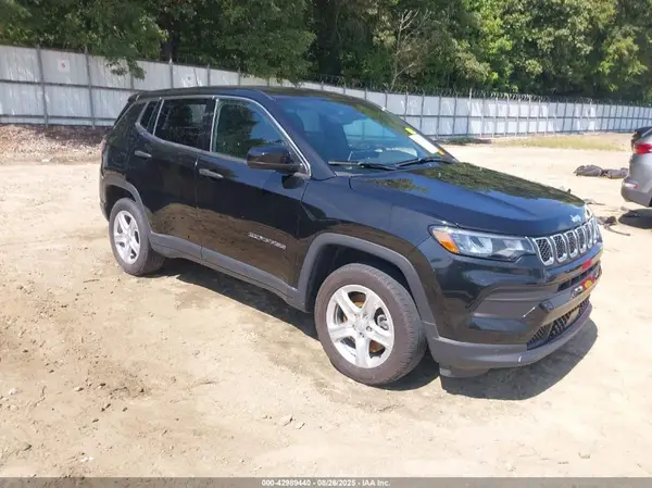 3C4NJDAN5PT570934 2023 JEEP COMPASS - Image 1