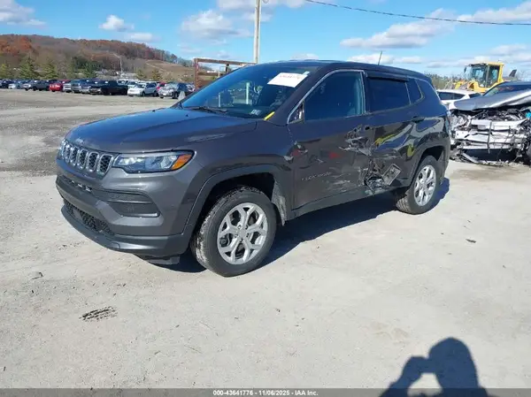 3C4NJDAN5RT132255 2024 JEEP COMPASS - Image 2
