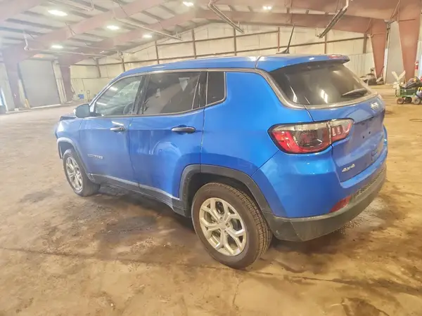 3C4NJDAN5RT135656 2024 JEEP COMPASS - Image 2